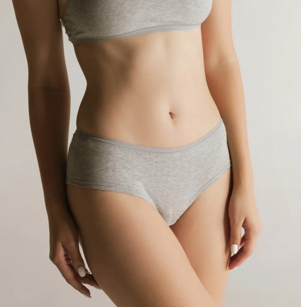 Candidates of Mons Pubis Liposuction Banner